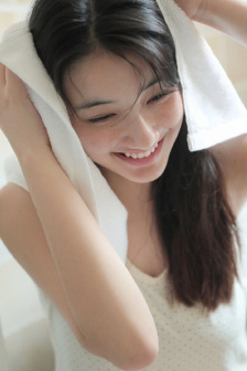 钱错抵进滕瑞雨